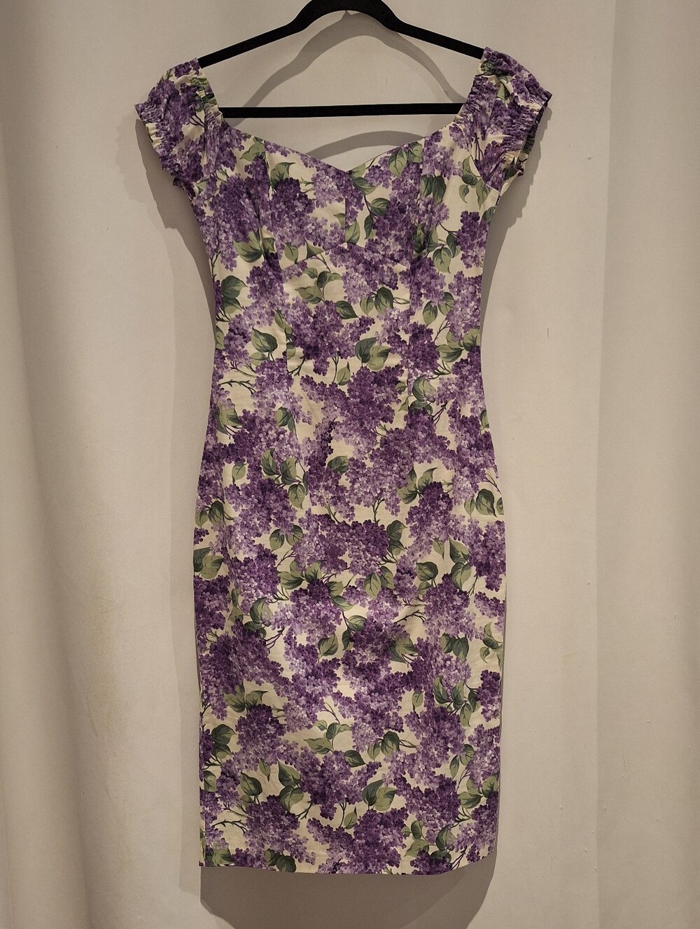 Bernie Dexter Collection Wiggle Hydrangea Floral Sheath Dress